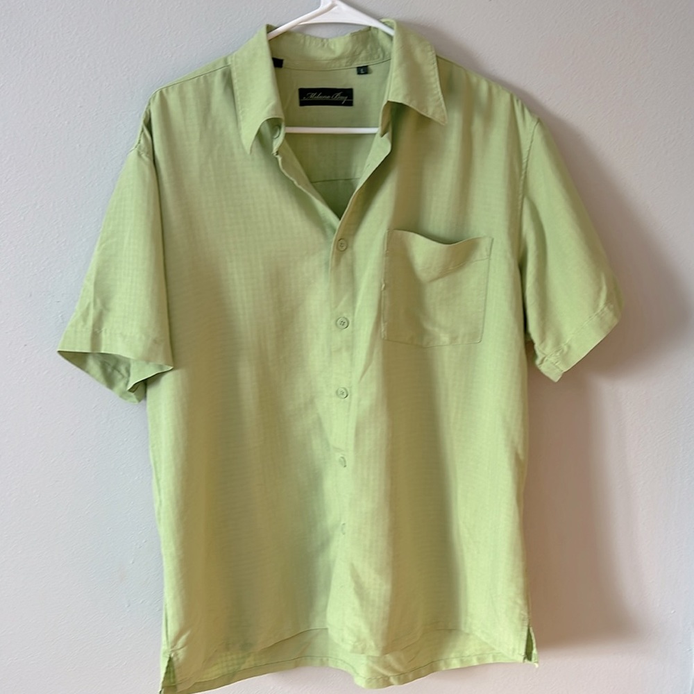 Men’s button down dress shirt
